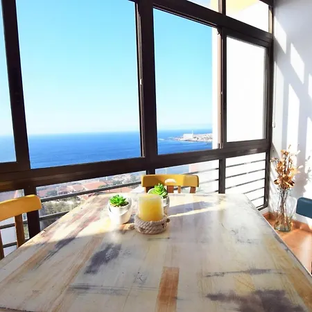 Open Loft & Sea Views 700m From Natural Pools *